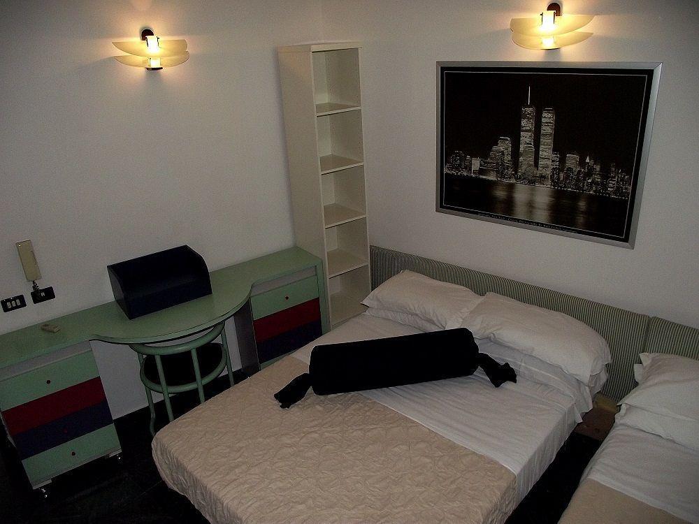 Elide Hotel 3*